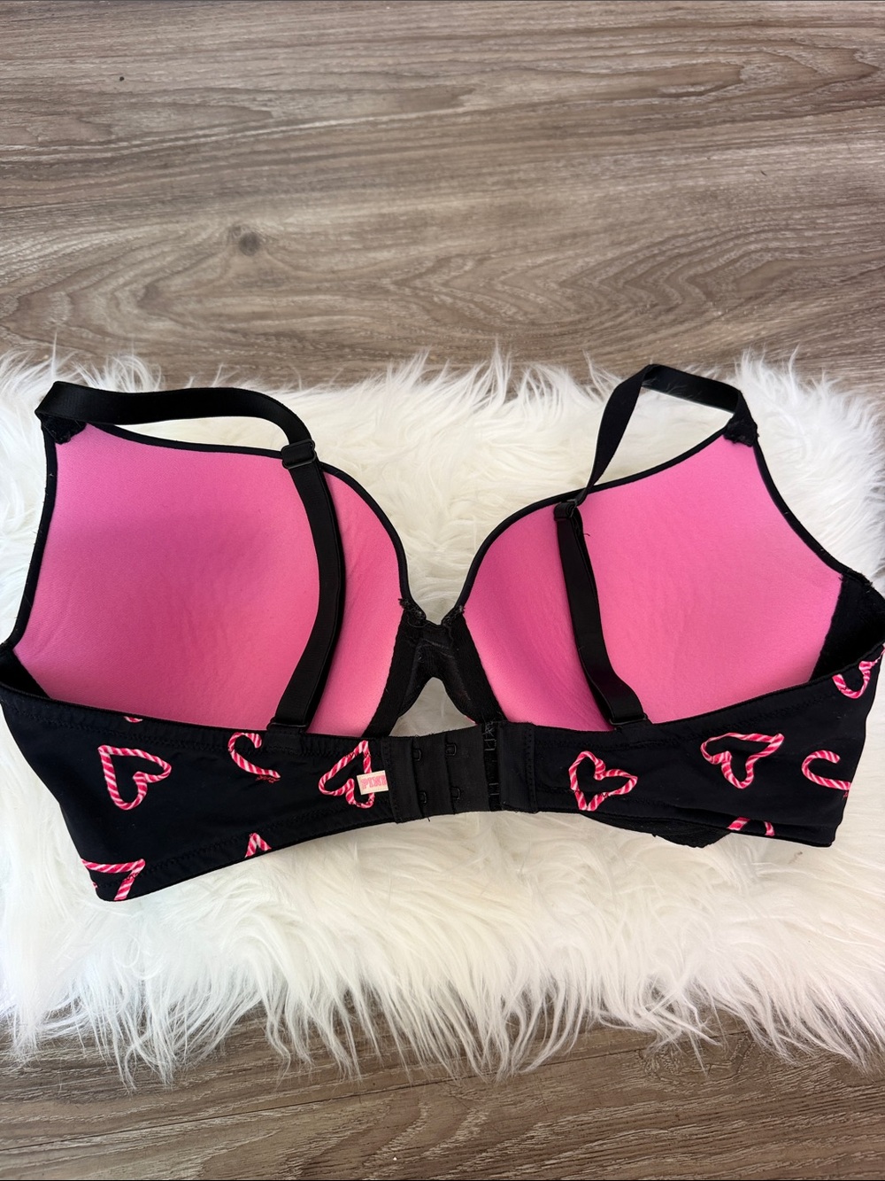 Victoria Secret Black Push-Up Bra with Pink Candy Cane Heart Detail Holiday Bra - Picture 3 of 6